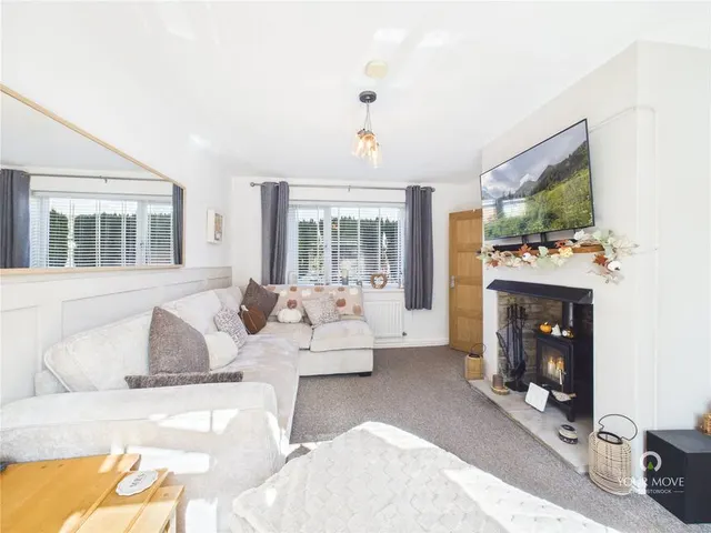 Photo 3 — Lime Grove, Ryton, Tyne and Wear, NE40