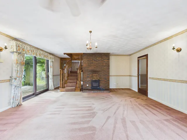 Photo 2 — Admoor Lane, Bradfield, RG7