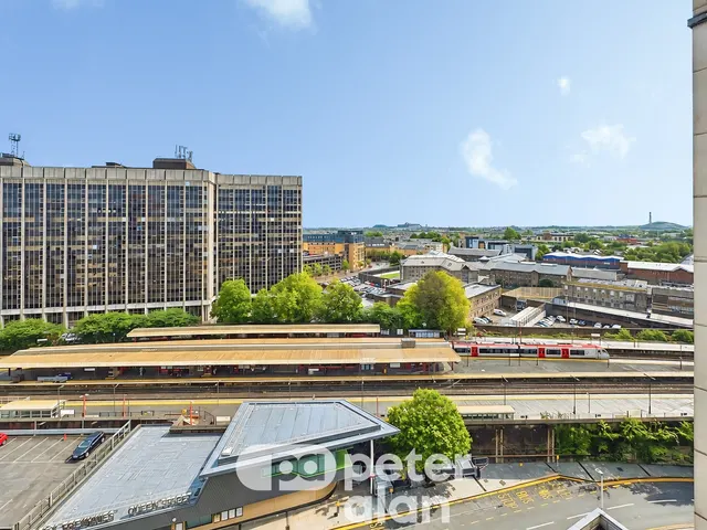 Landmark Place, Cardiff, CF10, photo 3