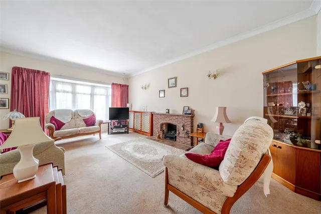 Photo 2 — Highwood Close, Orpington, BR6