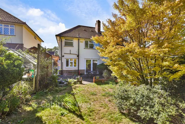Epsom Lane South, Tadworth, KT20, photo 2