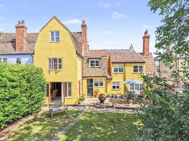 High Street, Linton, CB21, photo 1