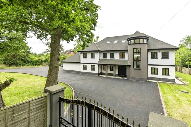 Barnet Lane, Elstree, WD6 3QU, photo 1