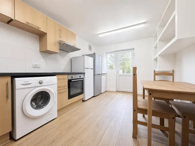 1 bedroom house, Felixstowe Road, Kensal Green, NW10