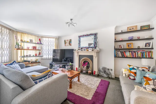 Flat 1, 25 Christchurch Avenue, London, photo 1