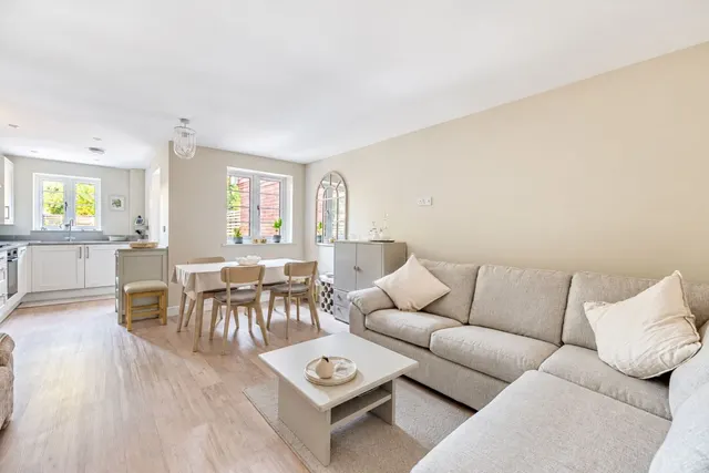 Coyte's Paddock, Liphook, GU30, photo 2