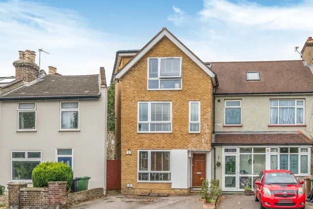 Burnt Ash Hill, Lee, SE12, photo 1