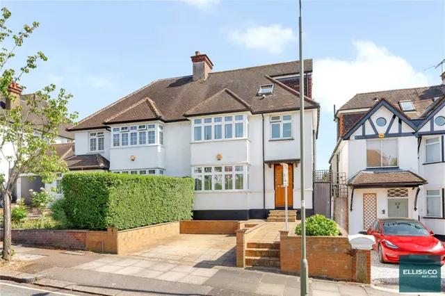 Wessex Gardens, Golders Green, NW11, photo 1
