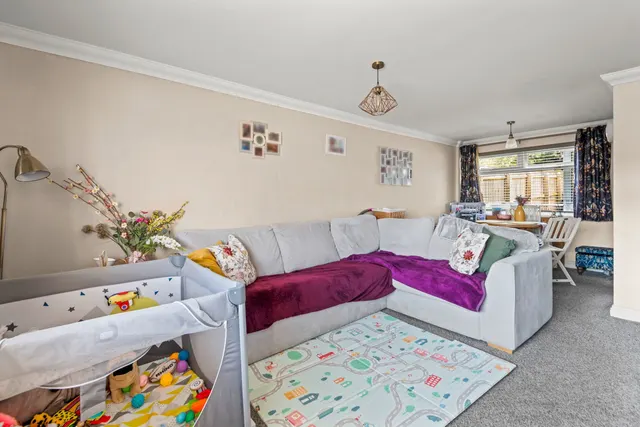 Beatrice Gardens, Saltash, PL12, photo 3