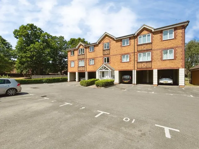 Ellen Drive, Fleet, GU51, photo 2