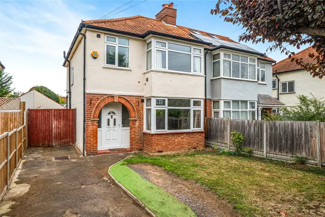 Beresford Avenue, Surbiton, KT5, photo 1