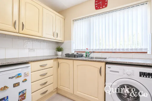 Newlands Road, Canvey Island, SS8, photo 2