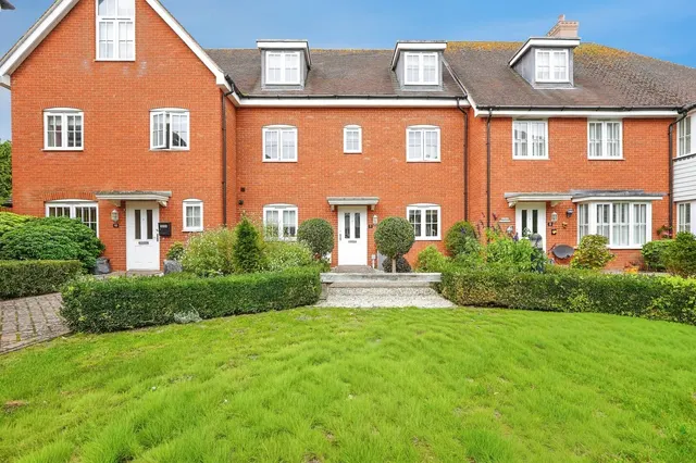 Woolmer Close, Canterbury, CT1, photo 1