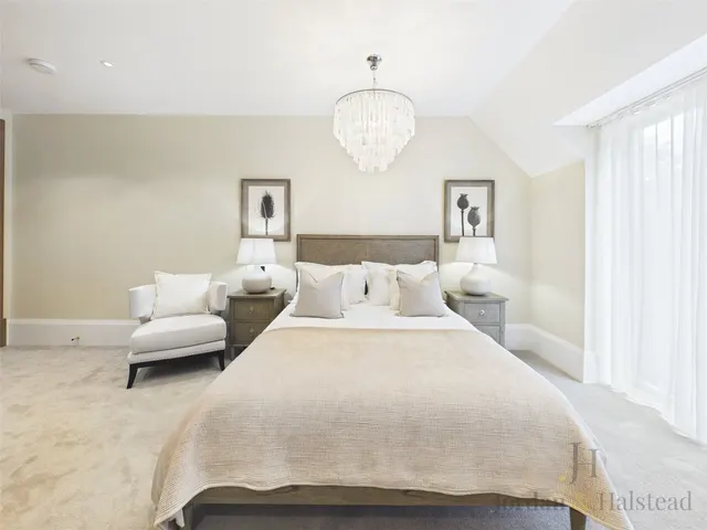 Photo 3 — Macclesfield Road, Prestbury, Macclesfield, Cheshire, SK10 4BH