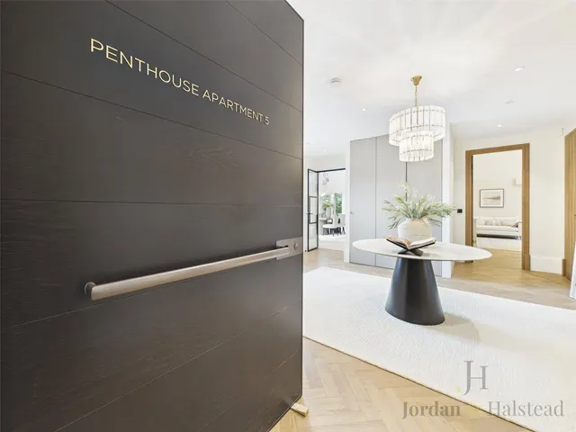 Macclesfield Road, Prestbury, Macclesfield, Cheshire, SK10 4BH, photo 1