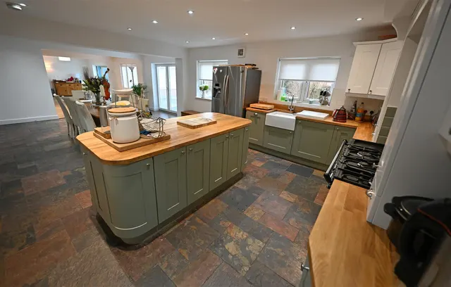 The Serpentine North, Blundellsands, L23, photo 3