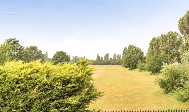 Photo 2 — Melton Fields, Epsom, KT19