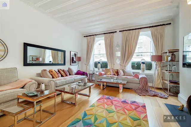 Lower Belgrave Street, Belgravia, London, SW1W 0LP, photo 1