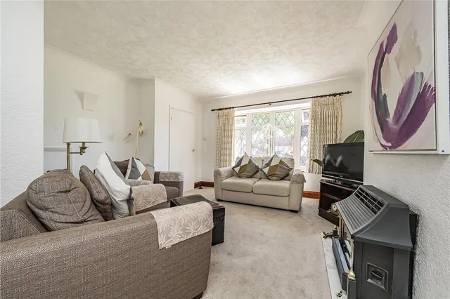 Coleridge Way, West Drayton, UB7, photo 3