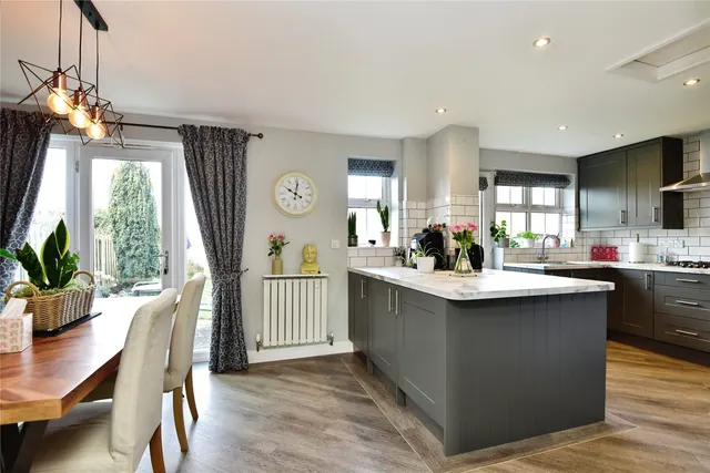 Photo 2 — Swallow Drive, Sandbach, Cheshire, Sandbach, CW11