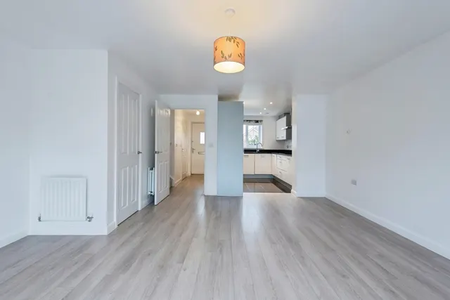Ivel Road, Shefford, SG17, photo 3