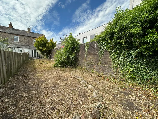 Photo 2 — Quay Terrace, Newton Abbot