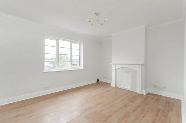 5 Springfield Court, Lynton Road, London, photo 1