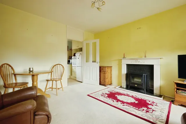 St. Edwards Court, Shaftesbury, SP7, photo 3
