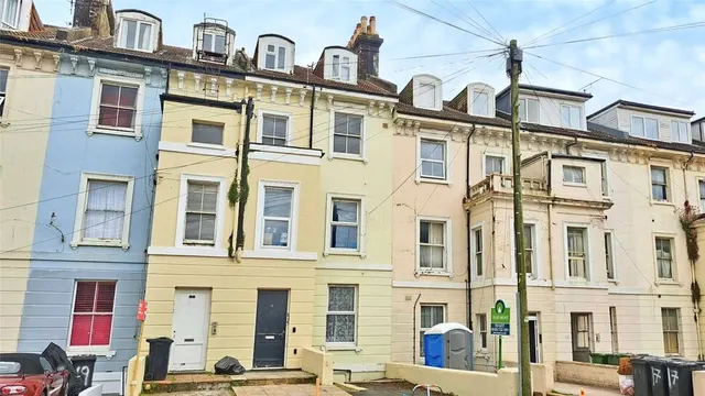Devonshire Road, Hastings, TN34, photo 1