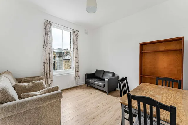 Burdett Road, London, E3, photo 1