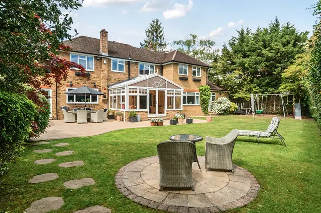 Gerrards Cross, Buckinghamshire, photo 1