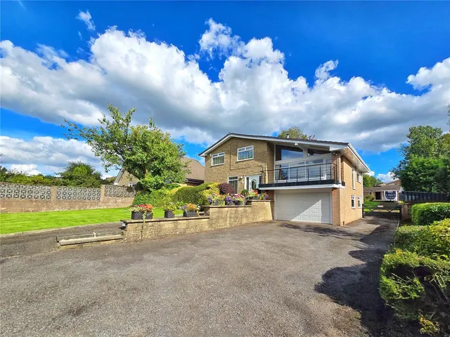 Oaken Close, Bacup, OL13, photo 1