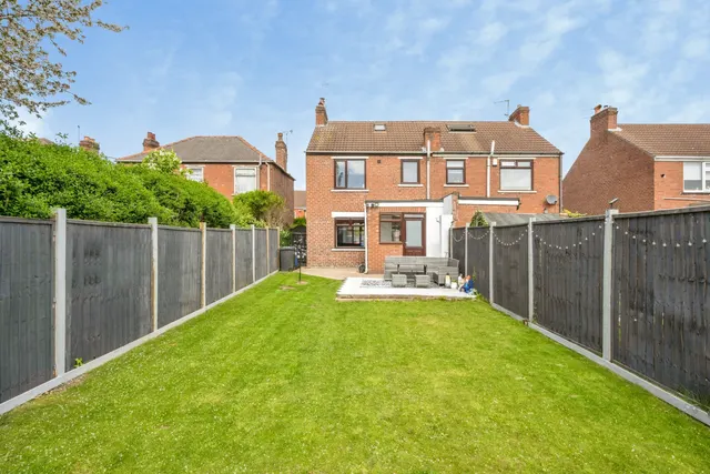 Watch House Lane, Doncaster, photo 1