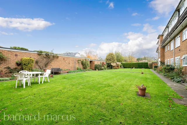 Photo 2 — Chessington Road, Epsom