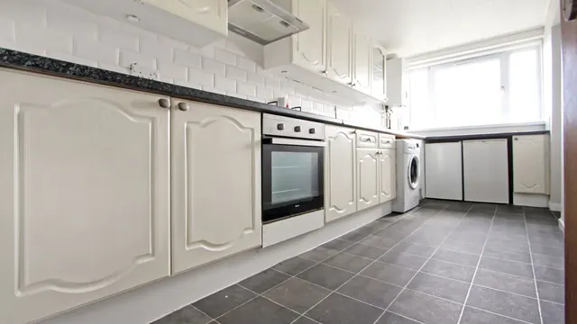 Cornhill Drive, Aberdeen, AB16, photo 2