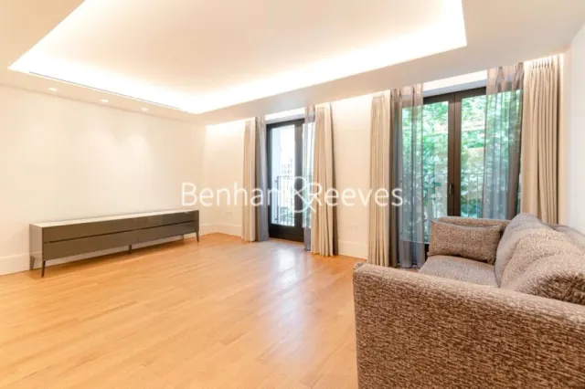 Lancer Square, Kensington, W8, photo 2