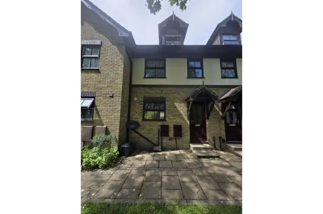 Orchard Mews, Newport, photo 1