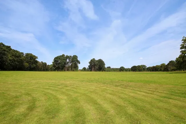 Ridge Lane, Newnham, RG27, photo 3