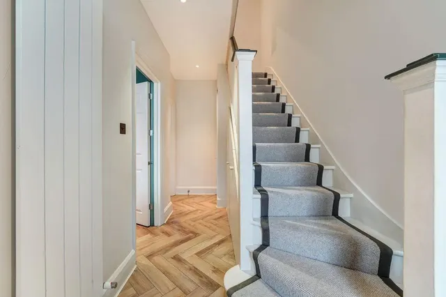 Photo 3 — Myrtle Grove, New Malden KT3 3LF