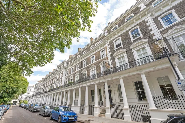 Onslow Square, London, SW7, photo 1