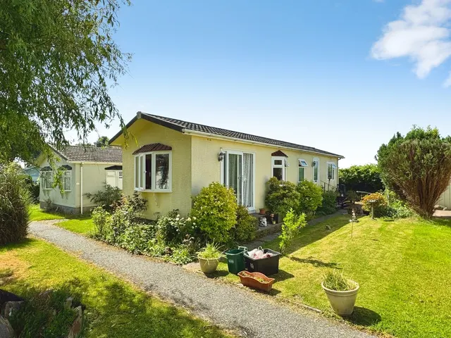 Trelawne Gardens, Trelawne, PL13, photo 1