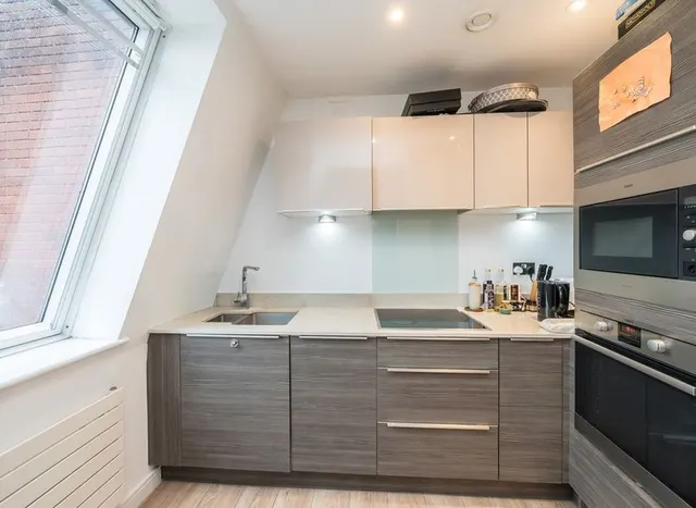 London Road, Twickenham, TW1, photo 3