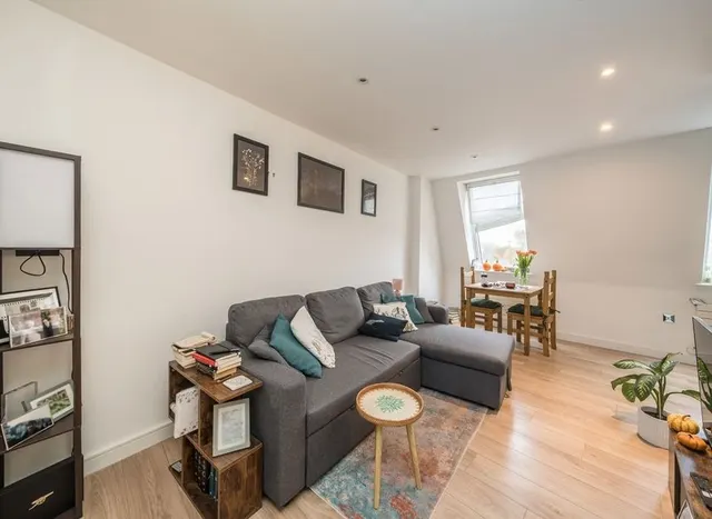 London Road, Twickenham, TW1, photo 2