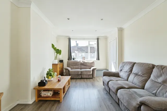 Crayford Way, Crayford, DA1, photo 2