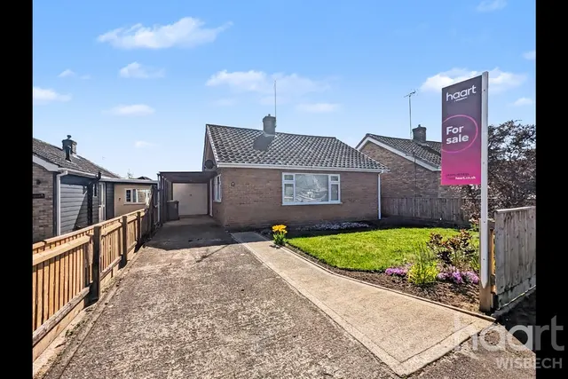 Arles Avenue, Wisbech, PE13, photo 1
