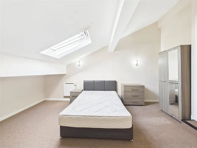 Brindley Road, Old Trafford, M16, photo 2