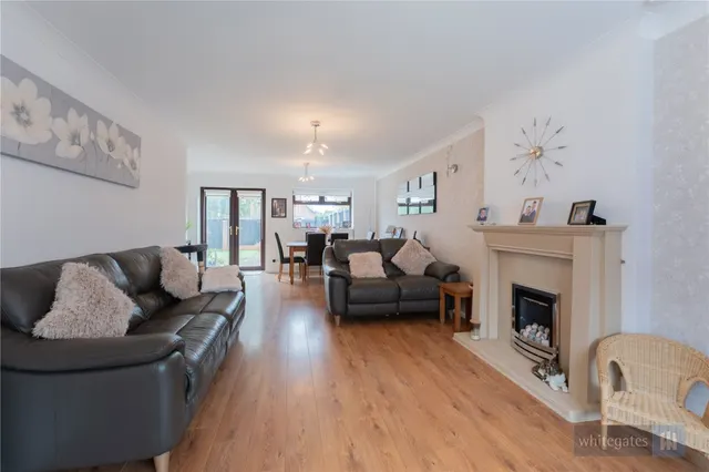 Hatfield Close, Liverpool, L12, photo 2