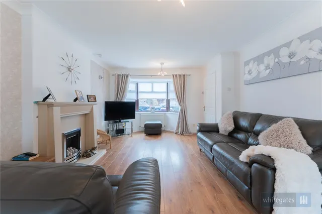 Hatfield Close, Liverpool, L12, photo 3