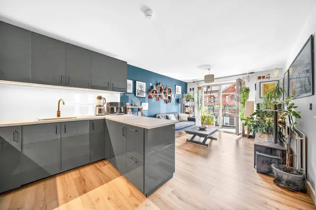 Lauriston Apartments, Tottenham, N17, photo 1