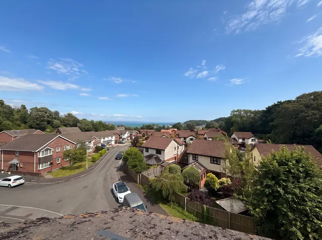 Waverley Drive, Mumbles, SA3, photo 2